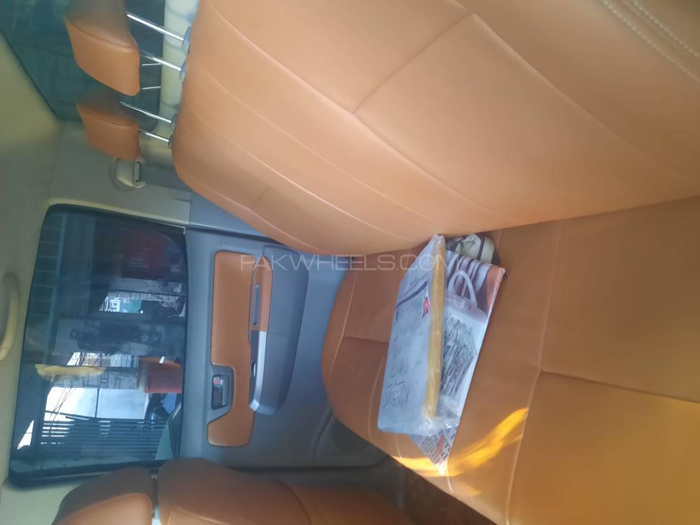 Toyota Hilux 2013 for Sale in Bahawalpur Toyota Hilux 2013 for Sale in Bahawalpur Image-6