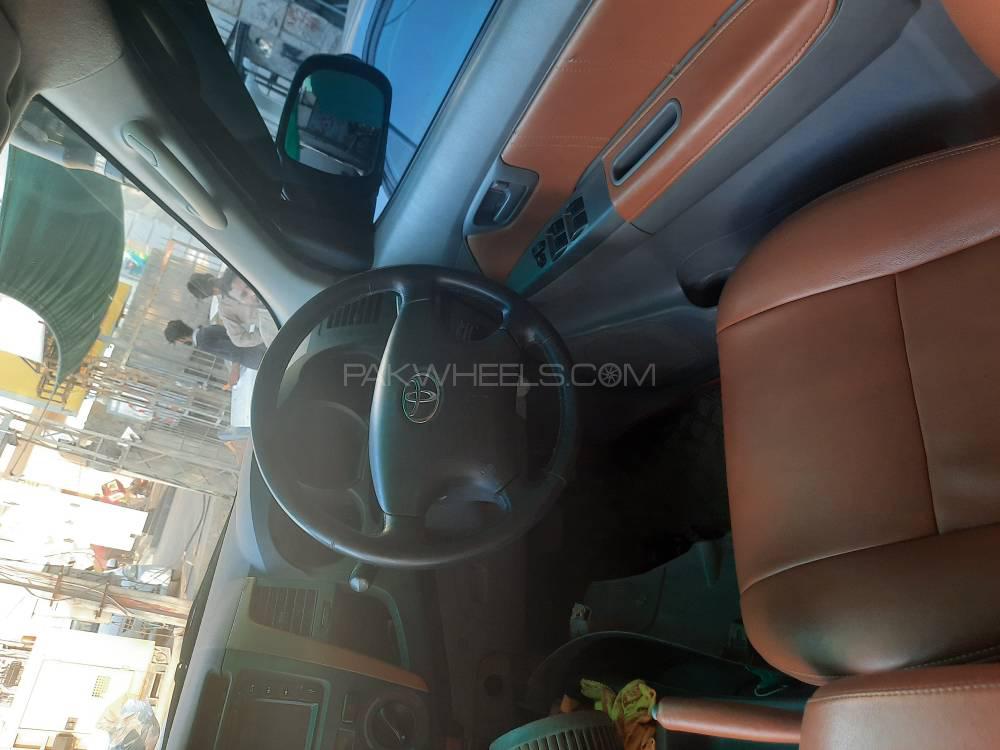 Toyota Hilux 2013 for Sale in Bahawalpur Toyota Hilux 2013 for Sale in Bahawalpur Image-5