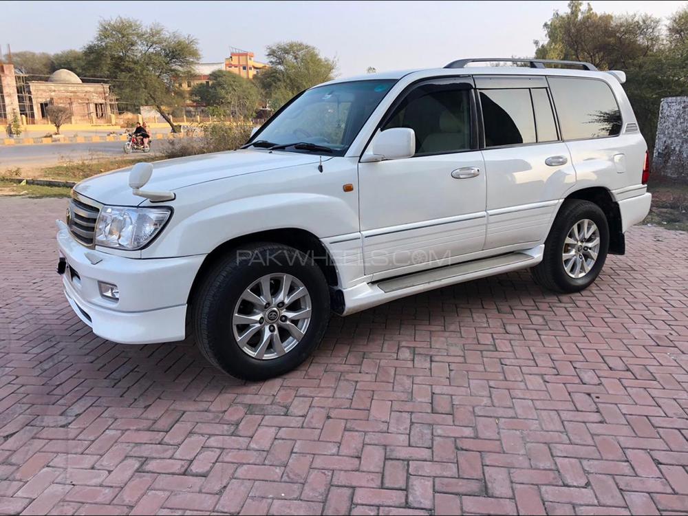 Toyota Land Cruiser 2006 for Sale in Gujrat Image-1