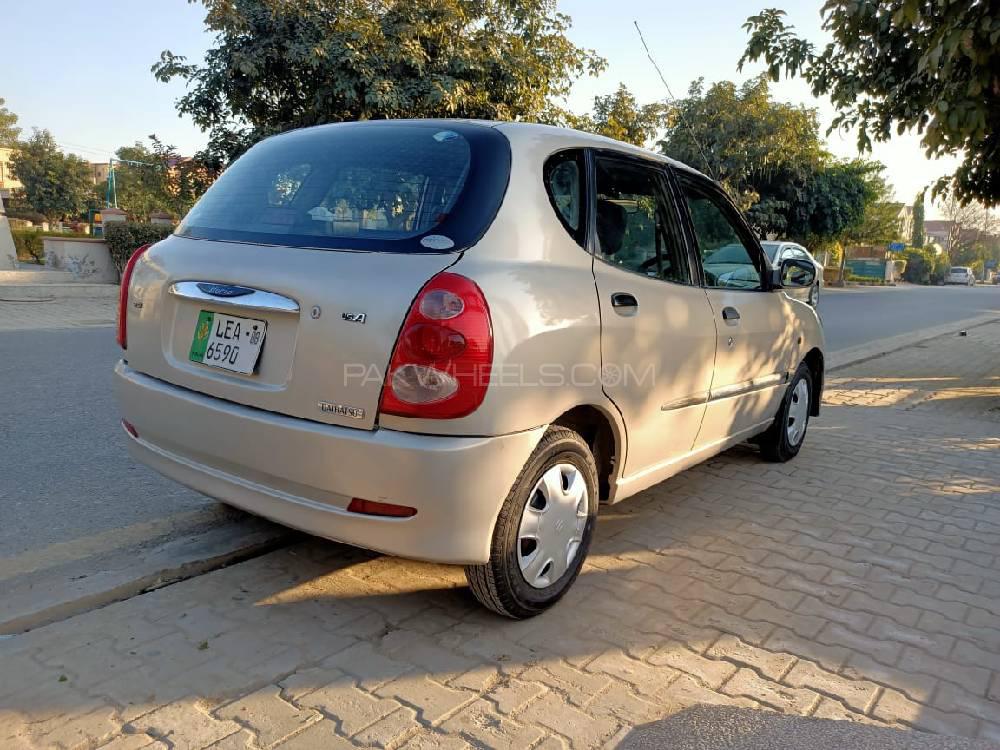 Daihatsu Storia 2002 for Sale in Lahore Image-1