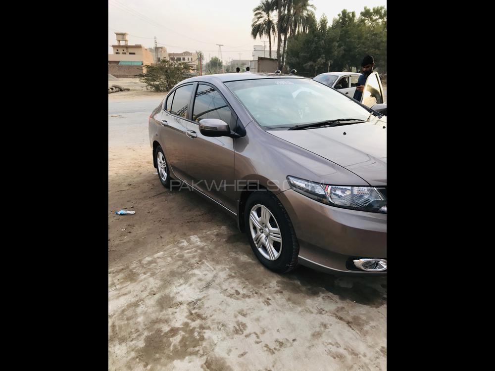 Honda City 2016 for Sale in Sadiqabad Image-1