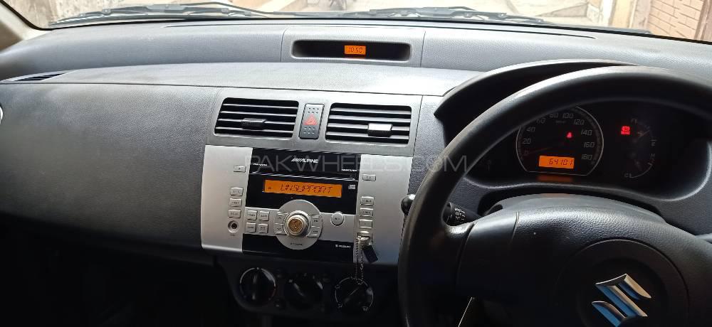 سوزوکی سوئفٹ 2015 for Sale in فیصل آباد Image-1