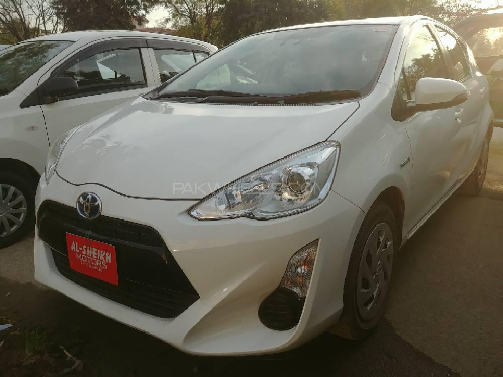 Toyota Aqua 2017 for Sale in Islamabad Toyota Aqua 2017 for Sale in Islamabad Image-3