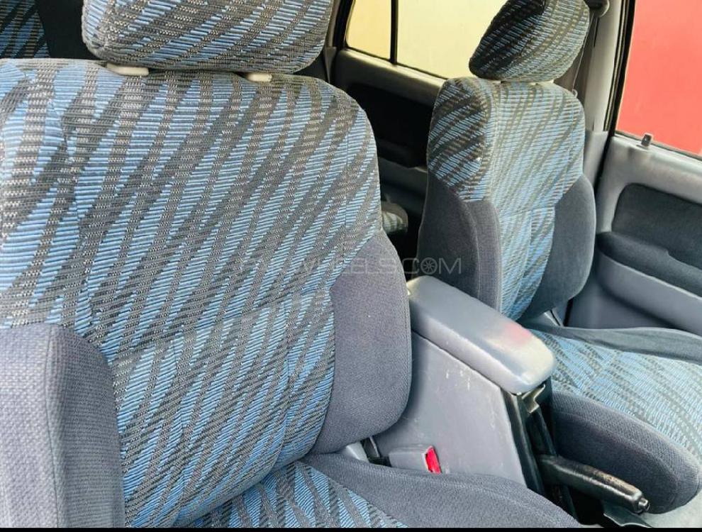 ٹویوٹا سرف 1999 for Sale in لاہور ٹویوٹا سرف 1999 for Sale in لاہور Image-2