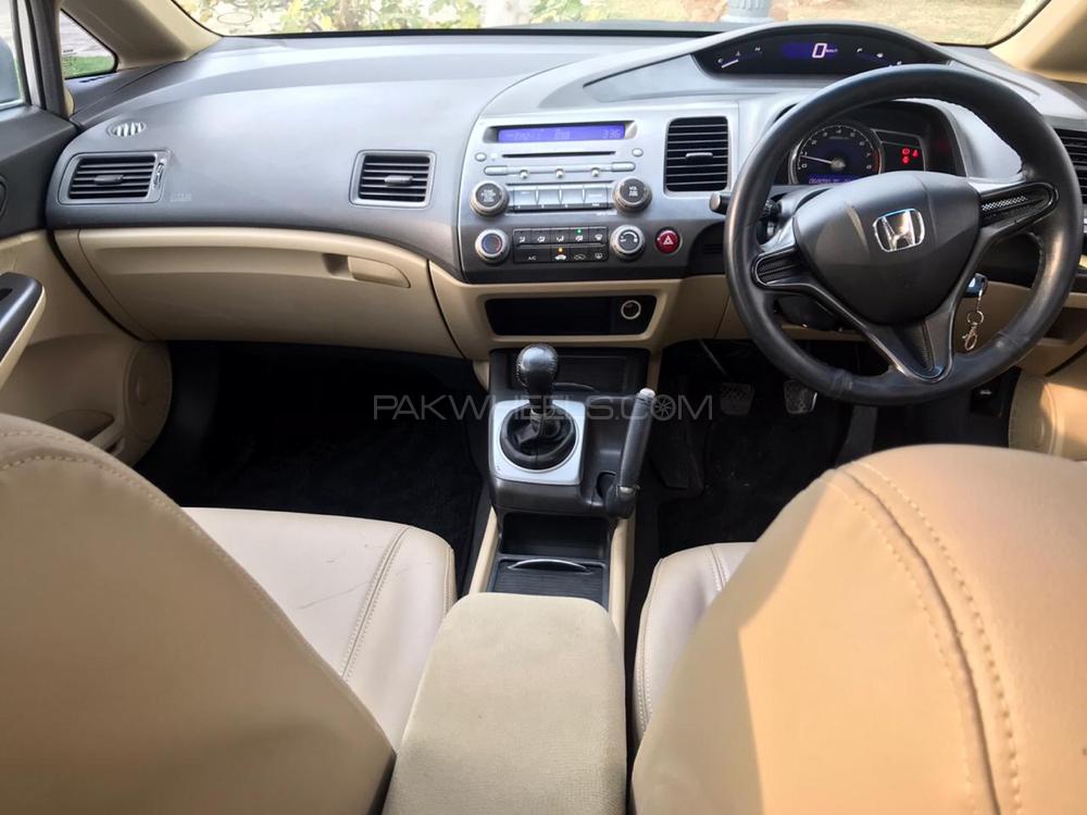 ہونڈا سوک 2009 for Sale in اسلام آباد ہونڈا سوک 2009 for Sale in اسلام آباد Image-10