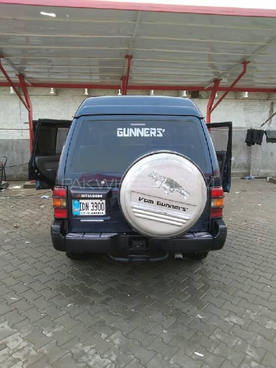 مٹسوبیشی پجیرو 1997 for Sale in اسلام آباد مٹسوبیشی پجیرو 1997 for Sale in اسلام آباد Image-5