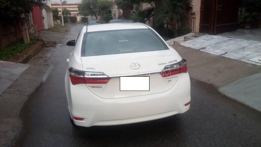 Toyota Corolla 2019 for Sale in Peshawar Toyota Corolla 2019 for Sale in Peshawar Image-4