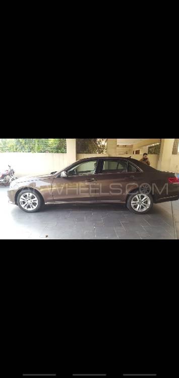 Mercedes Benz E Class 2014 for Sale in Lahore Mercedes Benz E Class 2014 for Sale in Lahore Image-8