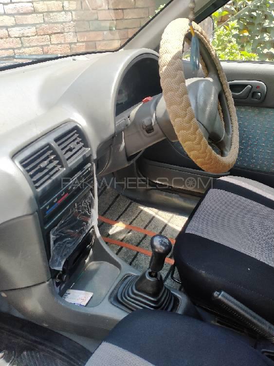 Suzuki Cultus 2005 for Sale in Muzaffar Gargh Image-1