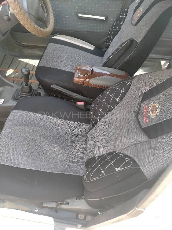 Suzuki Cultus 2005 for Sale in Muzaffar Gargh Suzuki Cultus 2005 for Sale in Muzaffar Gargh Image-6