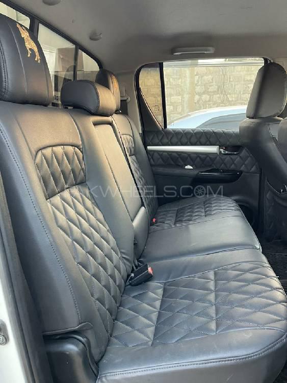 Toyota Hilux 2019 for Sale in Karachi Toyota Hilux 2019 for Sale in Karachi Image-6