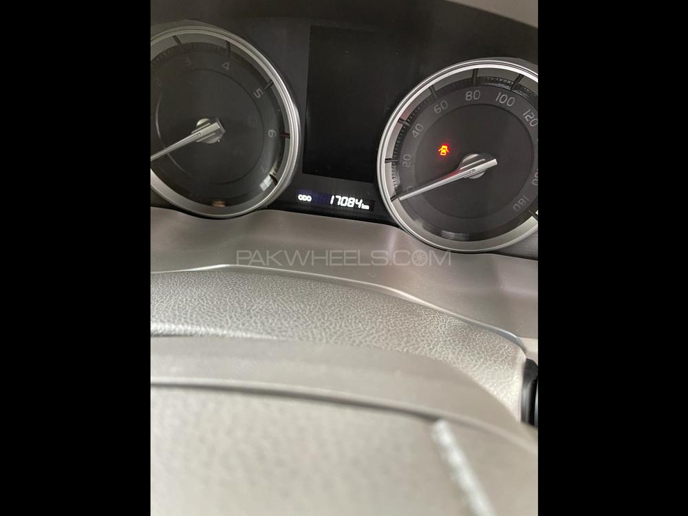Toyota Land Cruiser 2015 for Sale in Gujranwala Image-1