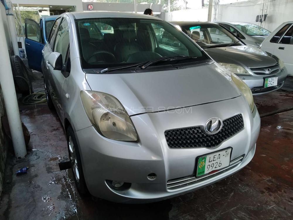 Toyota Vitz 2005 for Sale in Lahore Toyota Vitz 2005 for Sale in Lahore Image-2