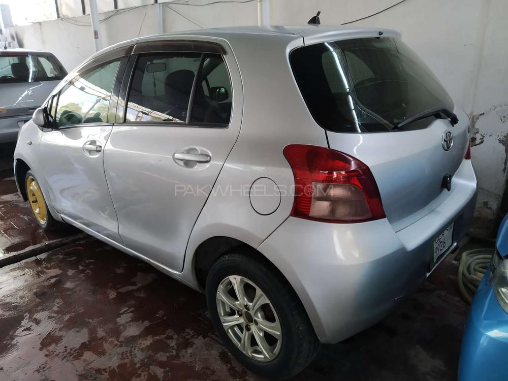 Toyota Vitz 2005 for Sale in Lahore Toyota Vitz 2005 for Sale in Lahore Image-9