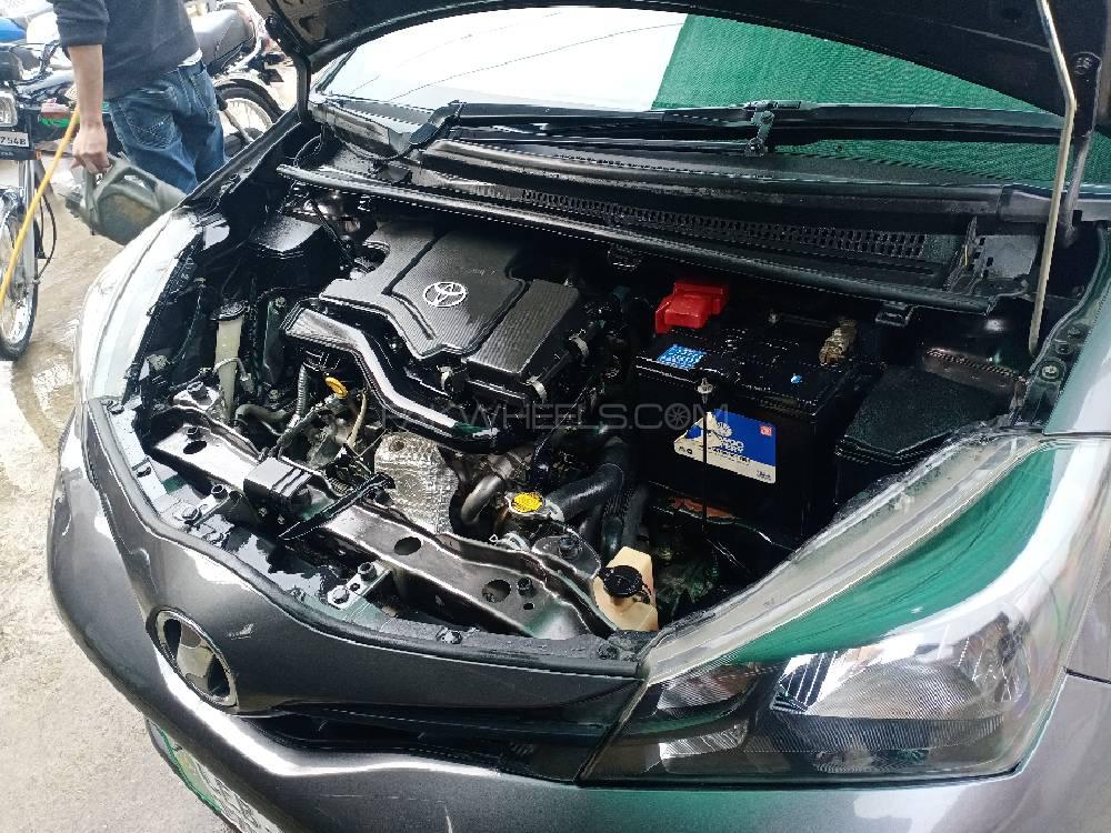 Toyota Vitz 2014 for Sale in Sialkot Toyota Vitz 2014 for Sale in Sialkot Image-10