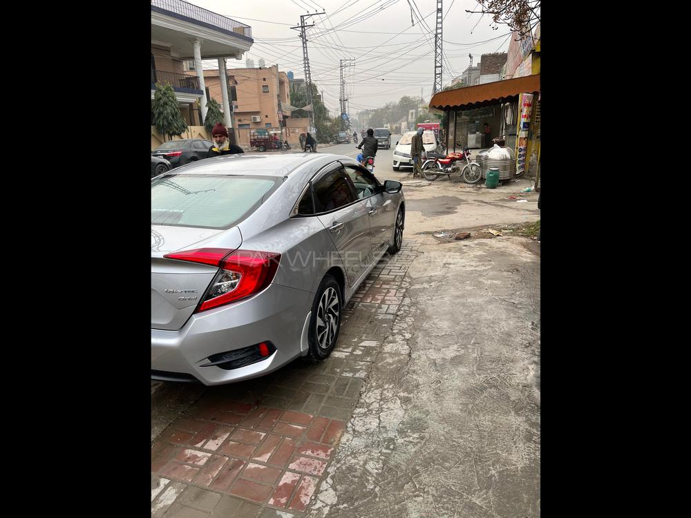 Honda Civic 2017 for Sale in Lahore Honda Civic 2017 for Sale in Lahore Image-2