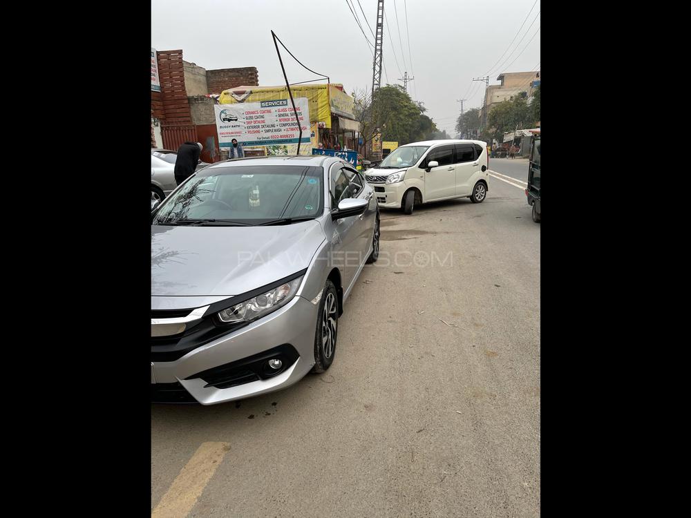 Honda Civic 2017 for Sale in Lahore Honda Civic 2017 for Sale in Lahore Image-3