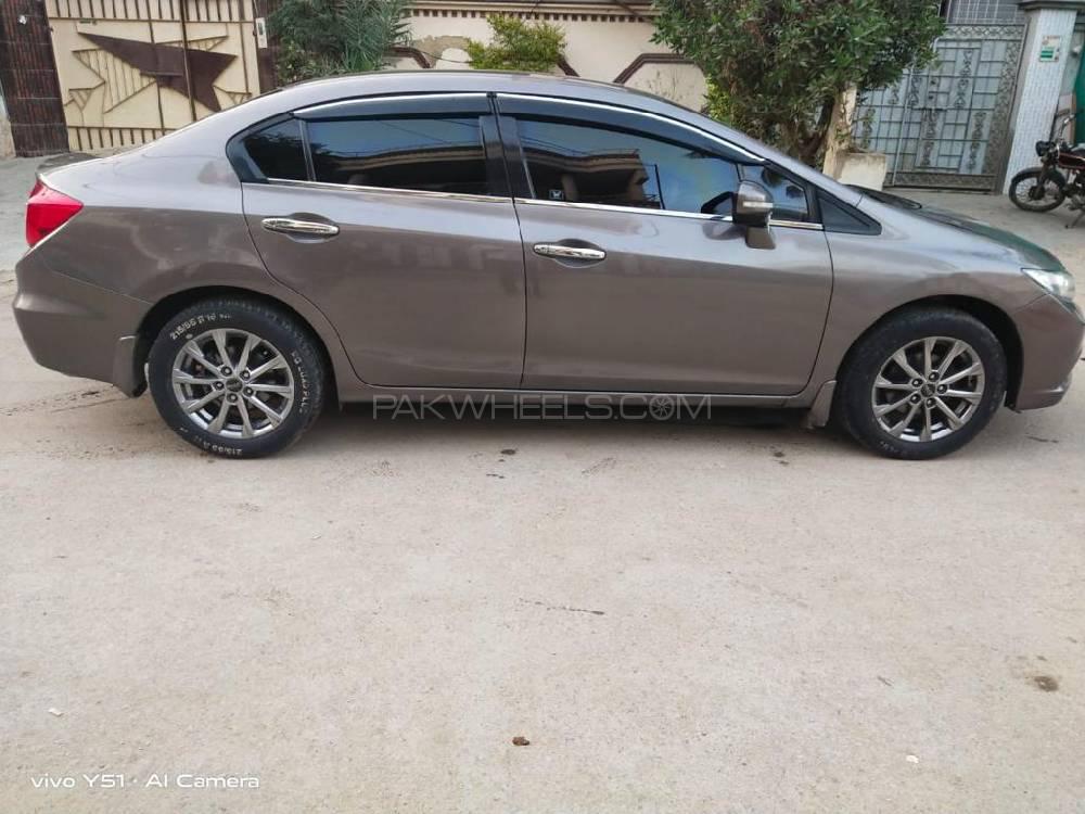 Honda Civic 2013 for Sale in Karachi Honda Civic 2013 for Sale in Karachi Image-10