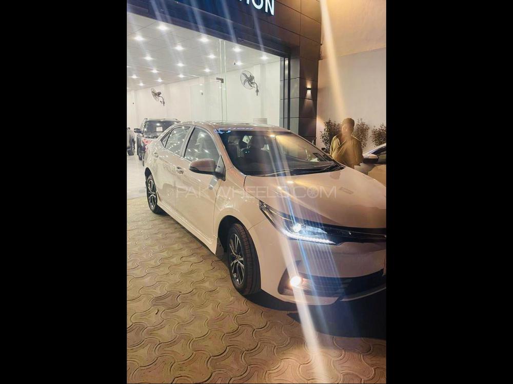 Toyota Corolla 2021 for Sale in Karachi Image-1
