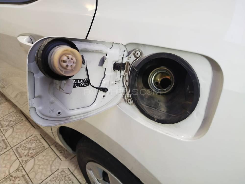 Toyota Corolla 2016 for Sale in Gujranwala Toyota Corolla 2016 for Sale in Gujranwala Image-16