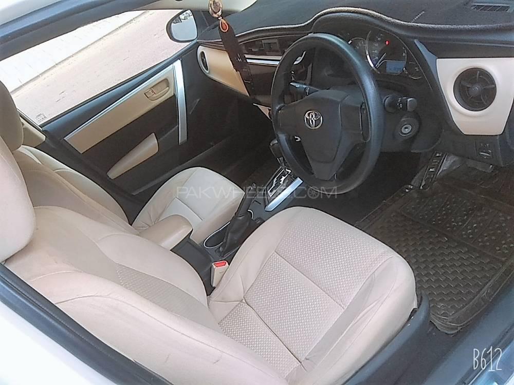 Toyota Corolla 2017 for Sale in Karachi Toyota Corolla 2017 for Sale in Karachi Image-8