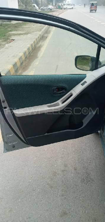Toyota Vitz 2006 for Sale in Lahore Toyota Vitz 2006 for Sale in Lahore Image-8