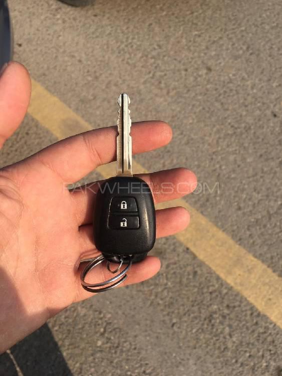 Toyota Vitz 2013 for Sale in Lahore Toyota Vitz 2013 for Sale in Lahore Image-7