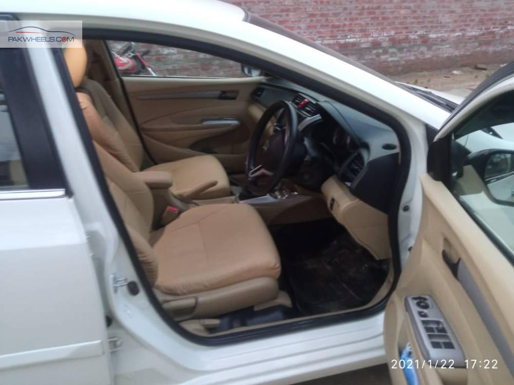 Honda City 2018 for Sale in Lahore Honda City 2018 for Sale in Lahore Image-13