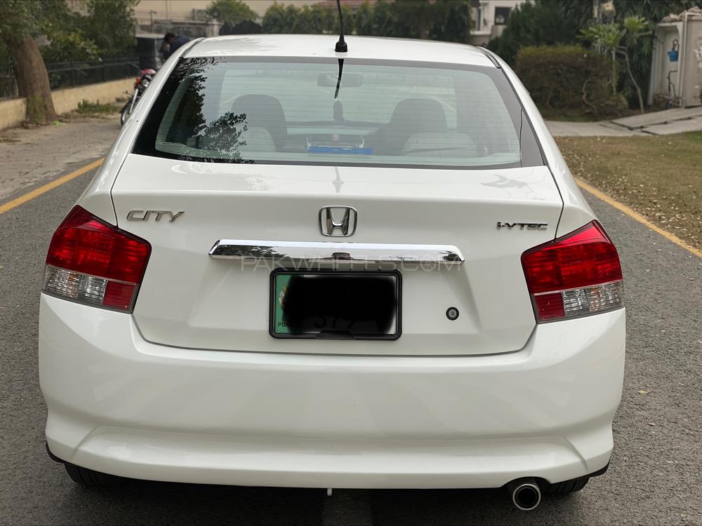 Honda City 2014 for Sale in Lahore Honda City 2014 for Sale in Lahore Image-4