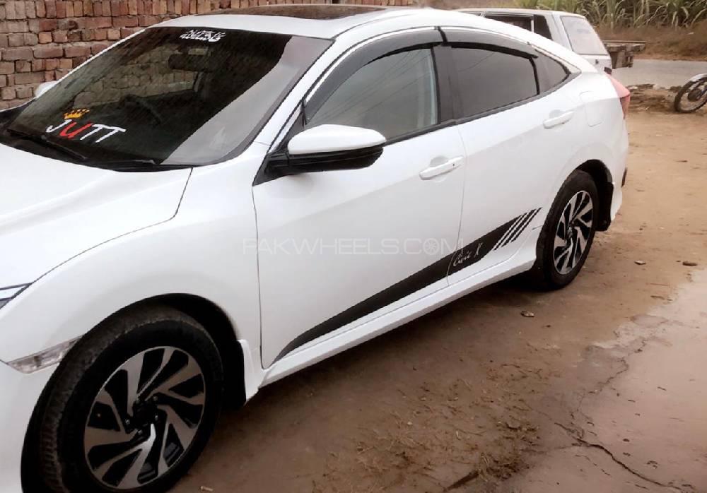 Honda Civic 2018 for Sale in Gojra Honda Civic 2018 for Sale in Gojra Image-3