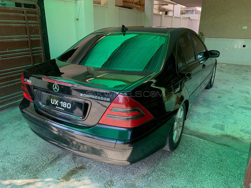 Mercedes Benz C Class 2006 for Sale in Peshawar Mercedes Benz C Class 2006 for Sale in Peshawar Image-4