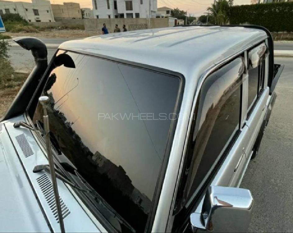 Toyota Land Cruiser 2014 for Sale in Karachi Toyota Land Cruiser 2014 for Sale in Karachi Image-16