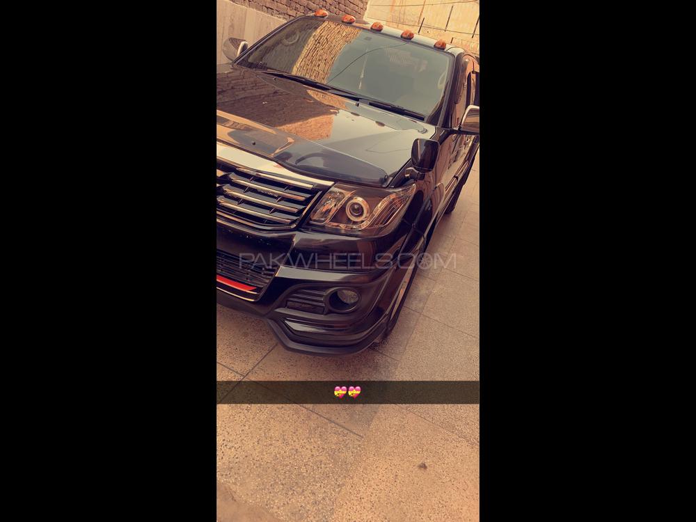 Toyota Hilux 2016 for Sale in Multan Toyota Hilux 2016 for Sale in Multan Image-3