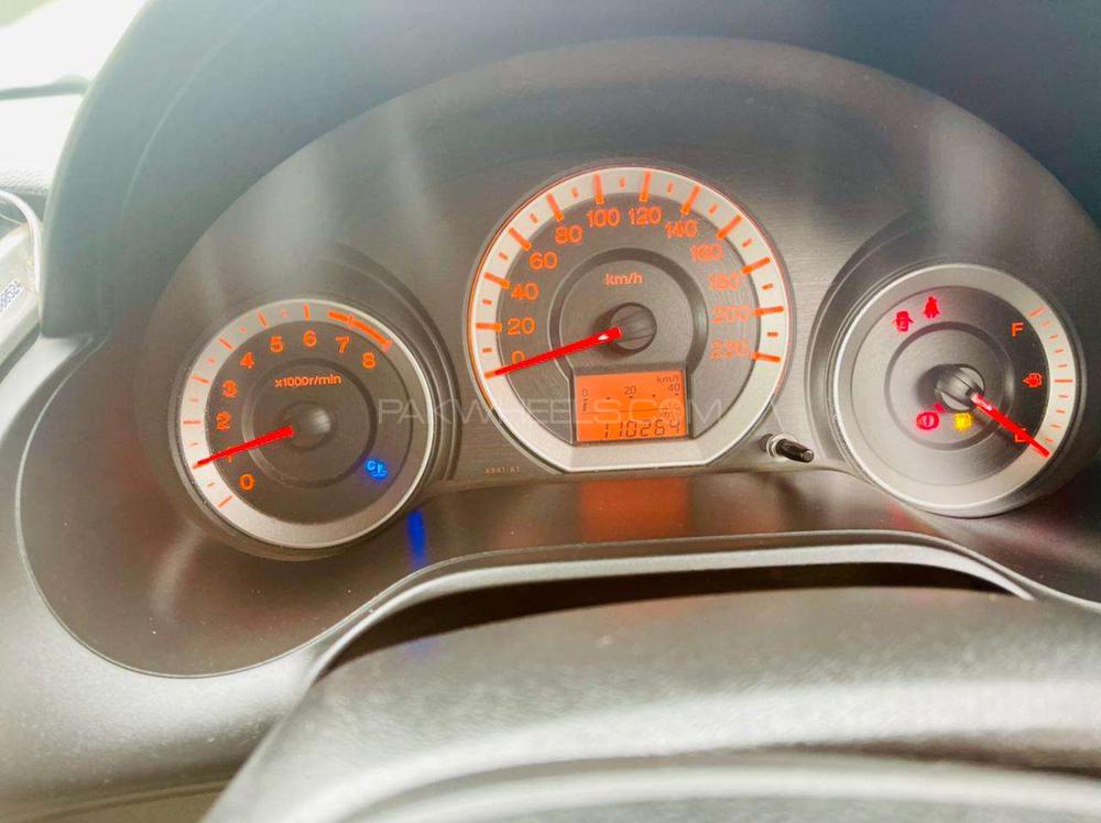 Honda City 2013 for Sale in Lahore Honda City 2013 for Sale in Lahore Image-4