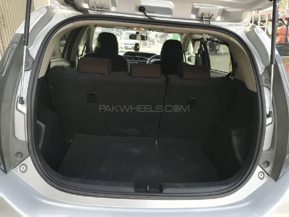 Toyota Aqua 2013 for Sale in Multan Toyota Aqua 2013 for Sale in Multan Image-13