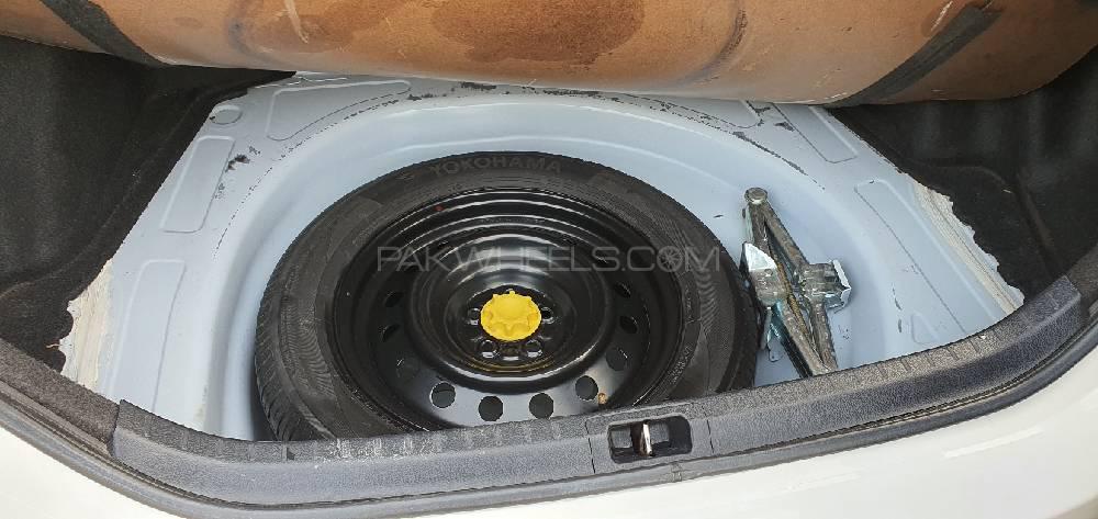 Toyota Corolla 2019 for Sale in Sahiwal Toyota Corolla 2019 for Sale in Sahiwal Image-16