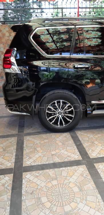 ٹویوٹا پراڈو 2010 for Sale in لاہور ٹویوٹا پراڈو 2010 for Sale in لاہور Image-6
