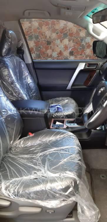 ٹویوٹا پراڈو 2010 for Sale in لاہور ٹویوٹا پراڈو 2010 for Sale in لاہور Image-9