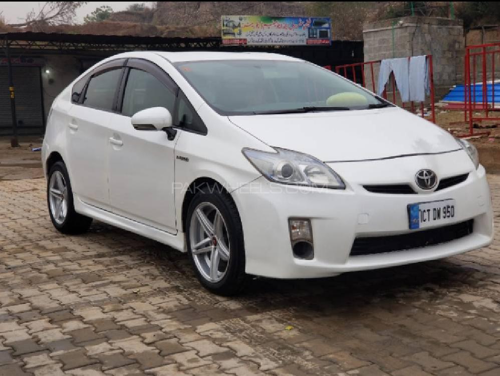 ٹویوٹا پریوس 2010 for Sale in اسلام آباد ٹویوٹا پریوس 2010 for Sale in اسلام آباد Image-3