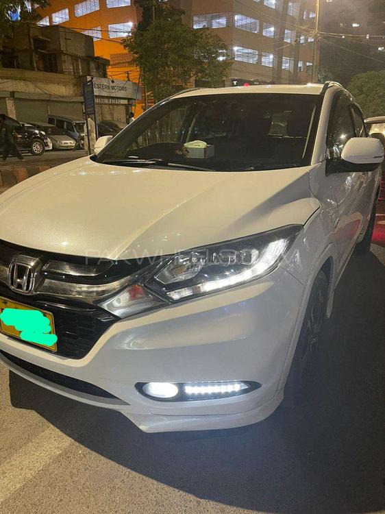 Honda Vezel 2014 for Sale in Karachi Honda Vezel 2014 for Sale in Karachi Image-2