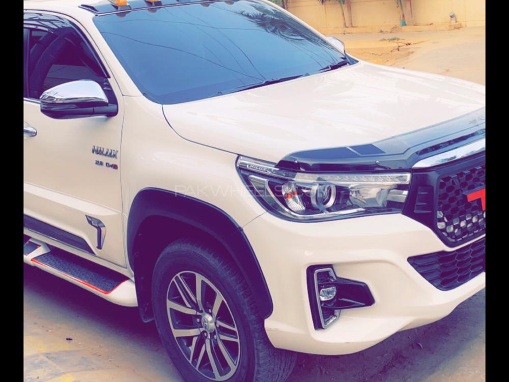 Toyota Hilux 2019 for Sale in Karachi Image-1