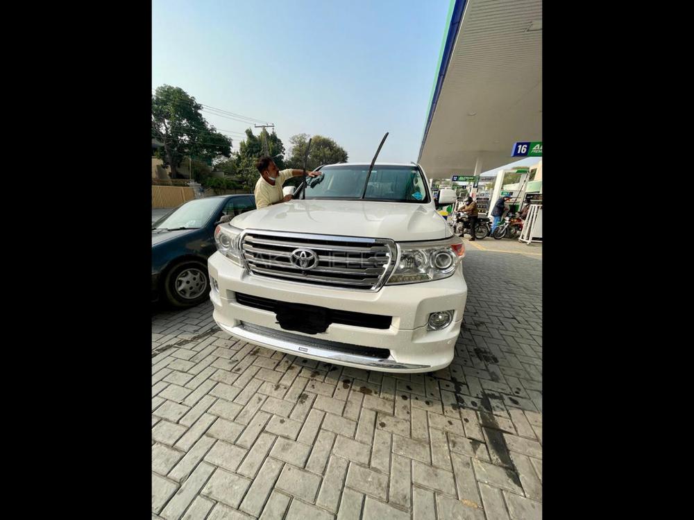 Toyota Land Cruiser 2012 for Sale in Lahore Toyota Land Cruiser 2012 for Sale in Lahore Image-11
