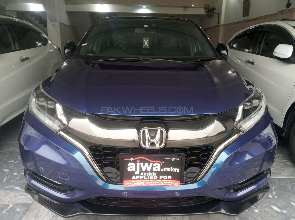 Honda Vezel 2016 for Sale in Gujranwala Image-1