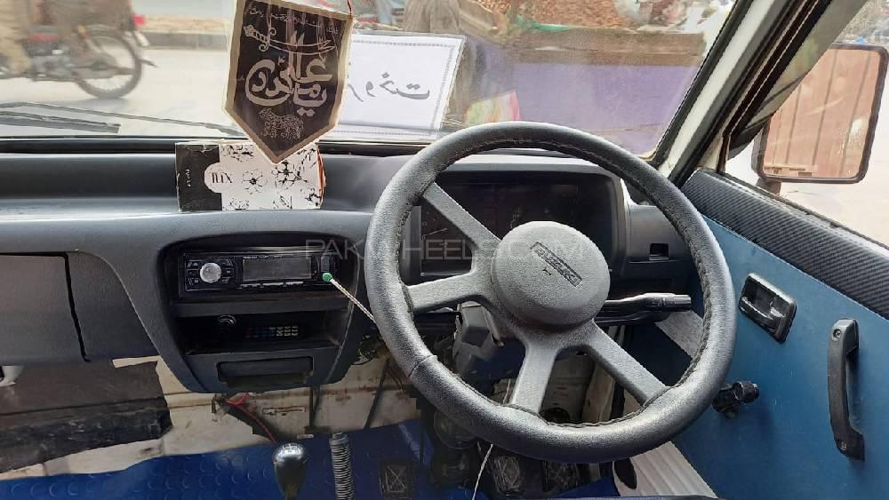 Suzuki Bolan 2013 for Sale in Lahore Image-1