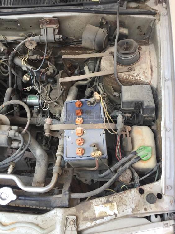 Suzuki Cultus 2004 for Sale in Karachi Suzuki Cultus 2004 for Sale in Karachi Image-3