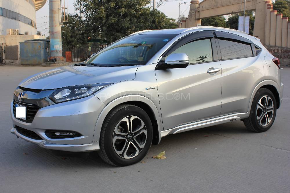 Honda Vezel 2014 for Sale in Islamabad Honda Vezel 2014 for Sale in Islamabad Image-6