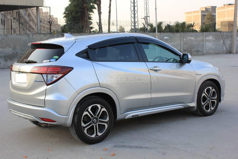 Honda Vezel 2014 for Sale in Islamabad Honda Vezel 2014 for Sale in Islamabad Image-7