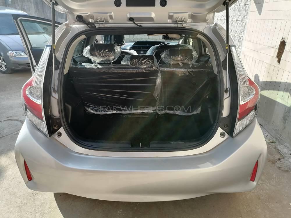 Toyota Aqua 2017 for Sale in Lahore Toyota Aqua 2017 for Sale in Lahore Image-5
