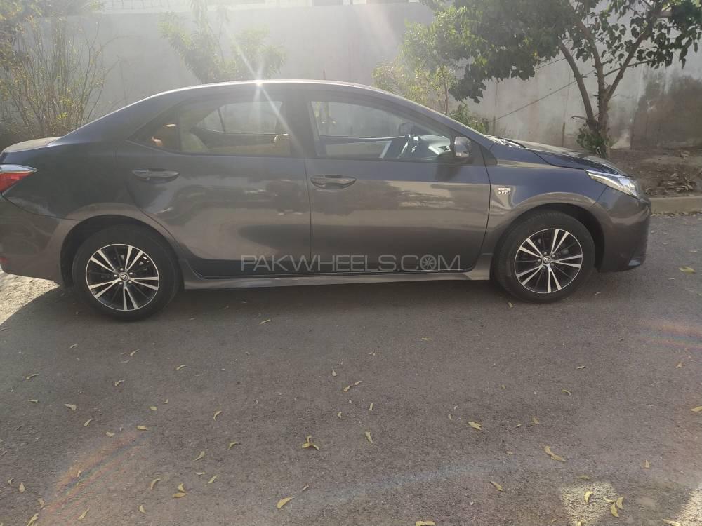 Toyota Corolla 2017 for Sale in Karachi Toyota Corolla 2017 for Sale in Karachi Image-3
