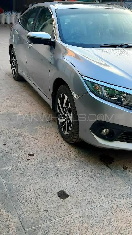 Honda Civic 2018 for Sale in Lahore Honda Civic 2018 for Sale in Lahore Image-4
